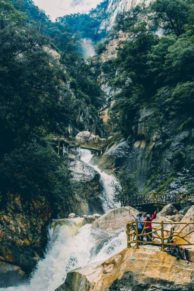 逃出上锁的现代房间3